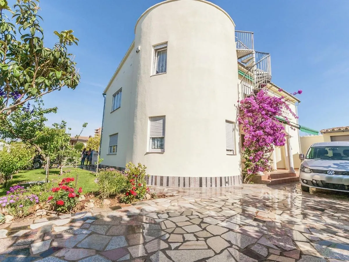 Holiday home Belvilla By Oyo Bon Relax Blanc Sant Pere Pescador Spain